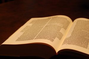 ce nu este ineranta Bibliei